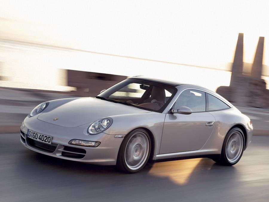  Porsche 911 Targa 4S 2005 года  (фото 13 из 39)